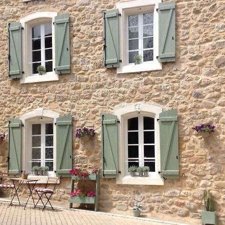 Maison De L'Amour Apartment Chardonnay Assignan Exterior foto