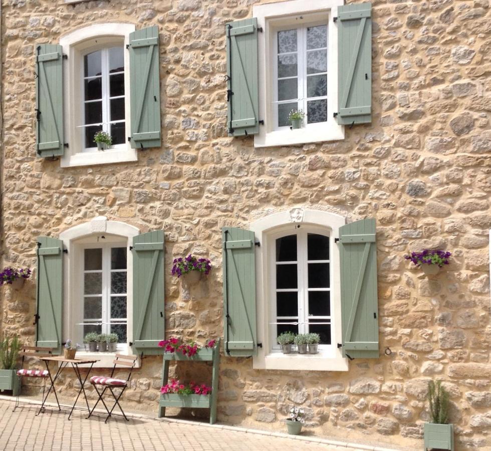 Maison De L'Amour Apartment Chardonnay Assignan Exterior foto